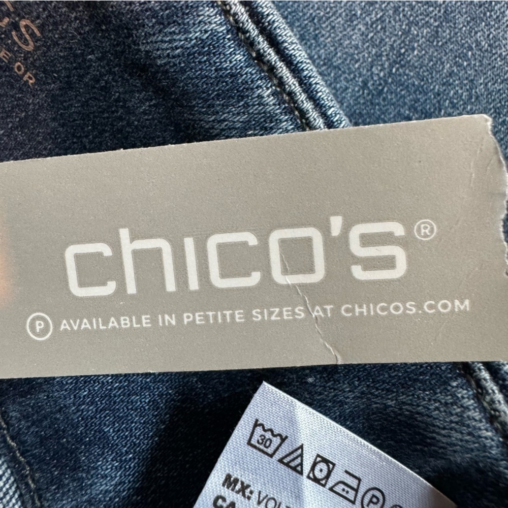 Chico’s Pull On Jegging Denim Stretch Jeans - Picture 8 of 9